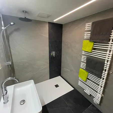Haus Fritzenwallner 1 Apartment Wagrain